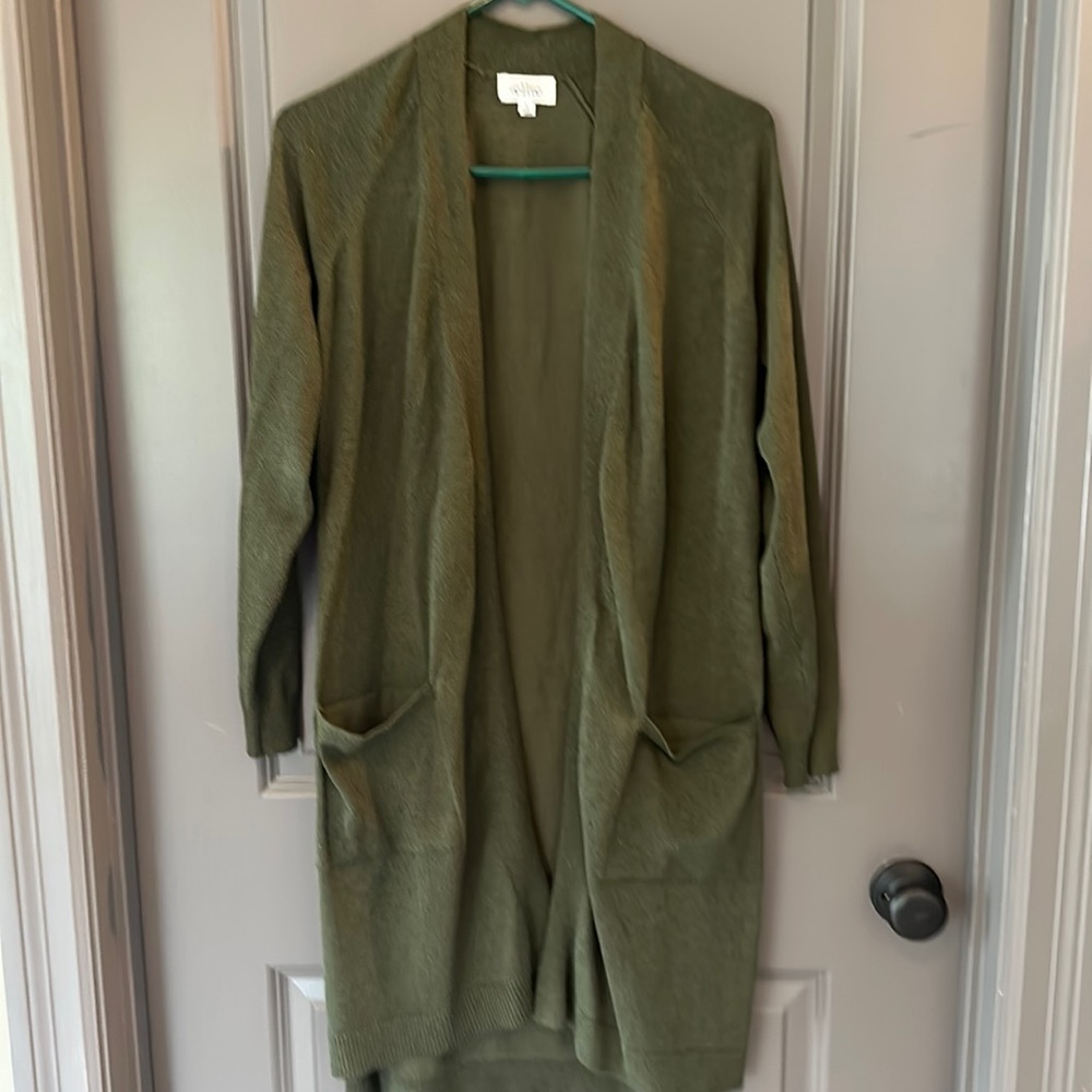 Ellie L womens olive cardigan